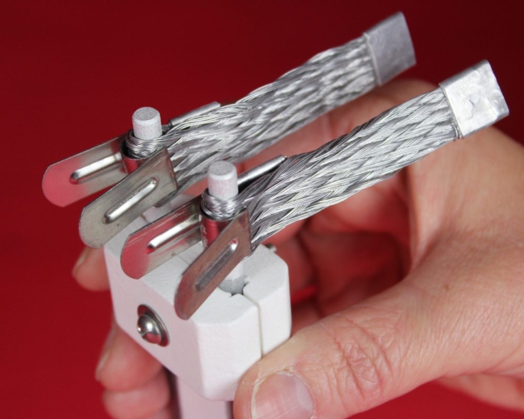 Terminal Clamp Type MTC ZIRCAR Ceramics, Inc.